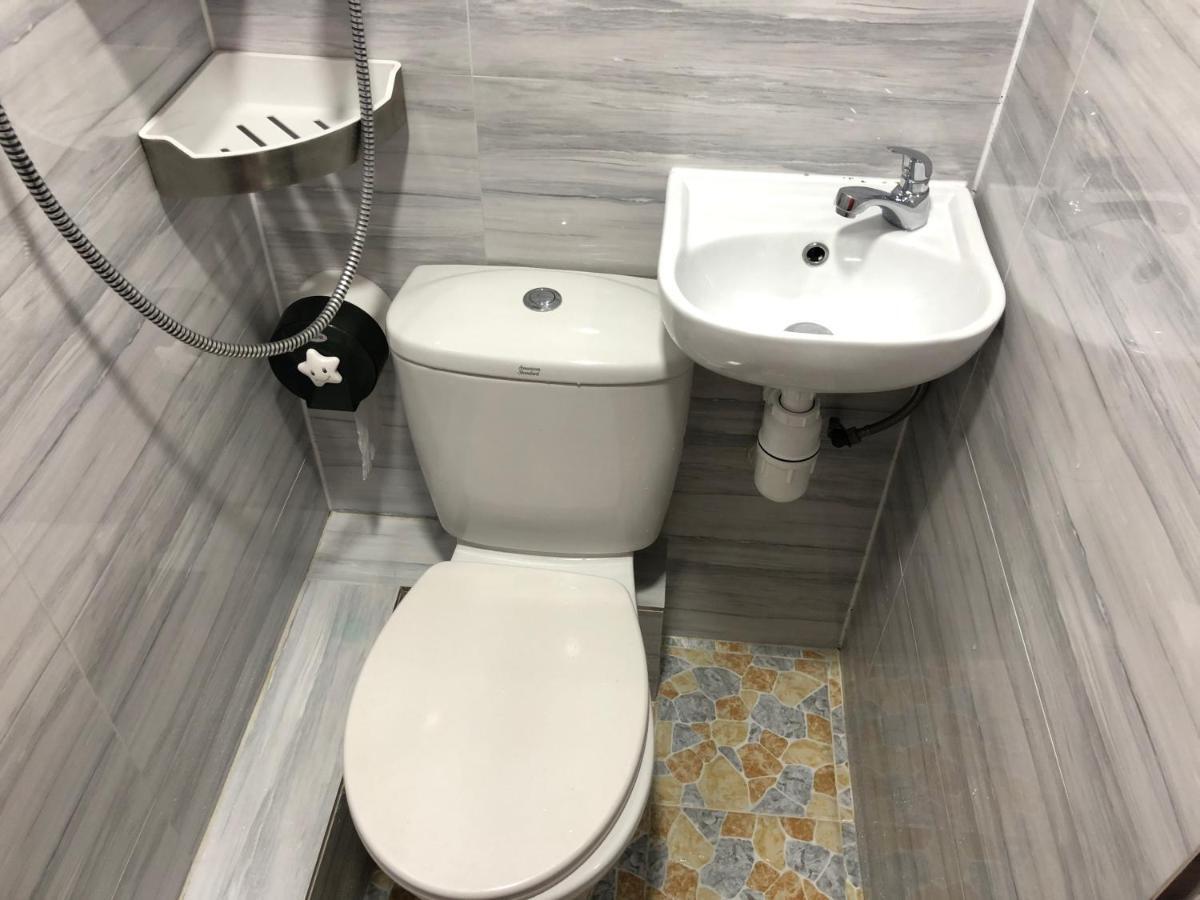 Dreamland Guest House Хонконг Екстериор снимка